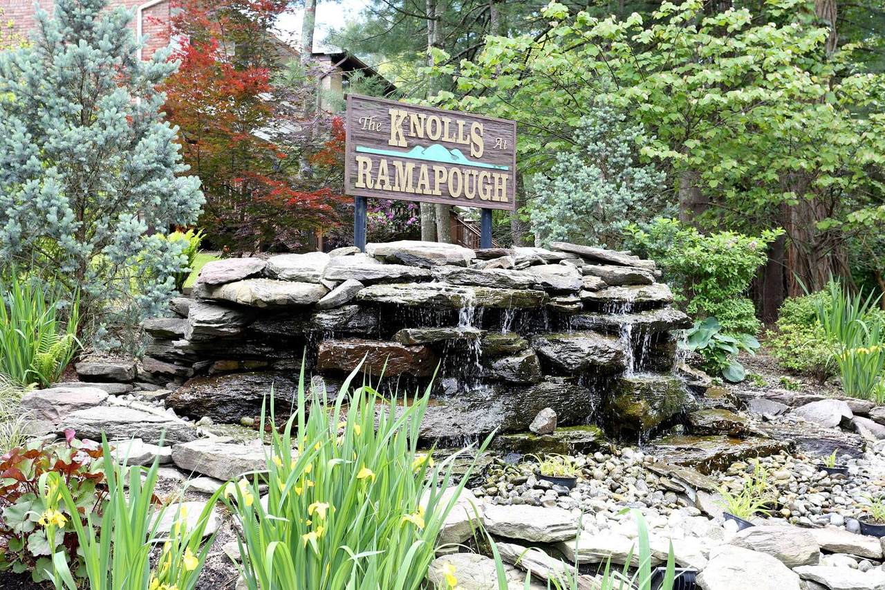 554 Kensico Court - Photo 1