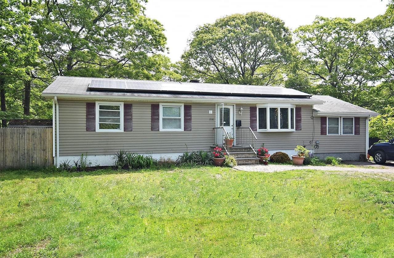 1330 William Floyd Parkway - Photo 1