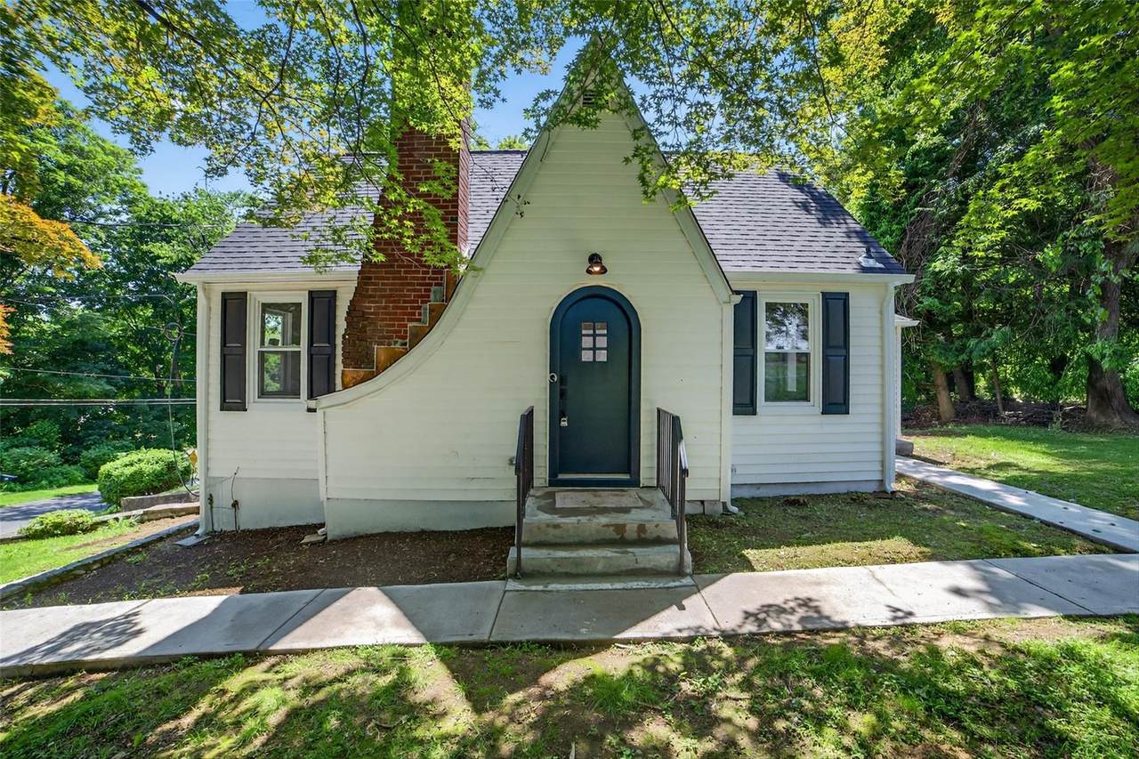 44 Lake Way - Photo 1