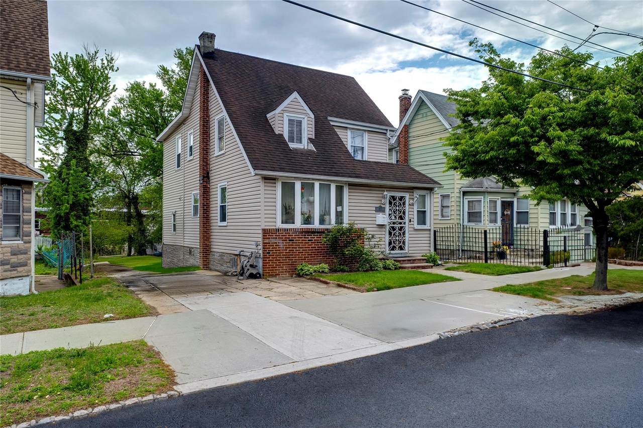 193-32 Williamson Avenue - Photo 1