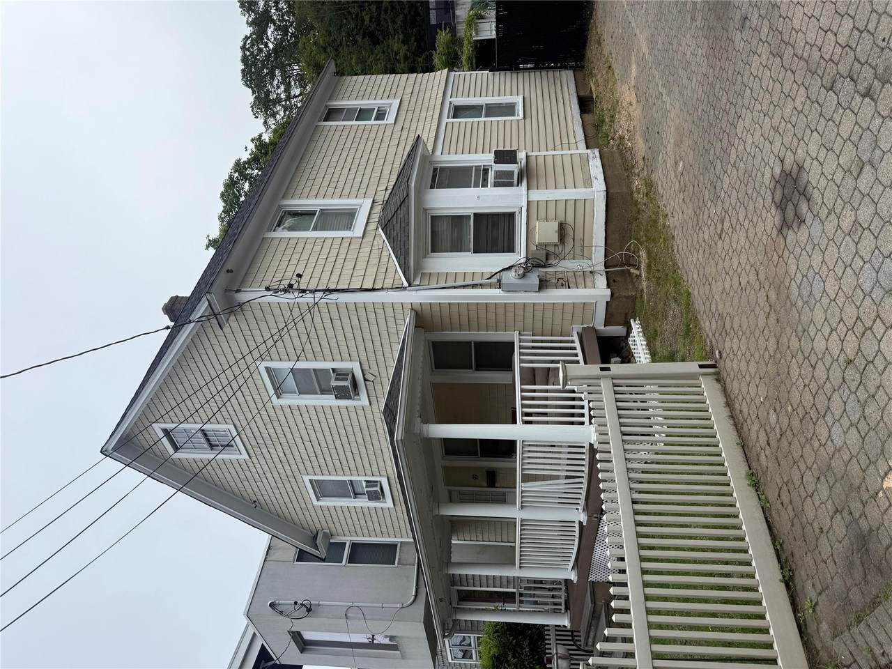 99 Pine Hollow Road - Photo 1