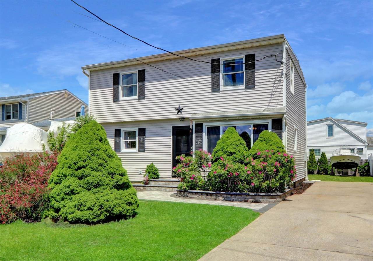 674 Shore Road - Photo 1