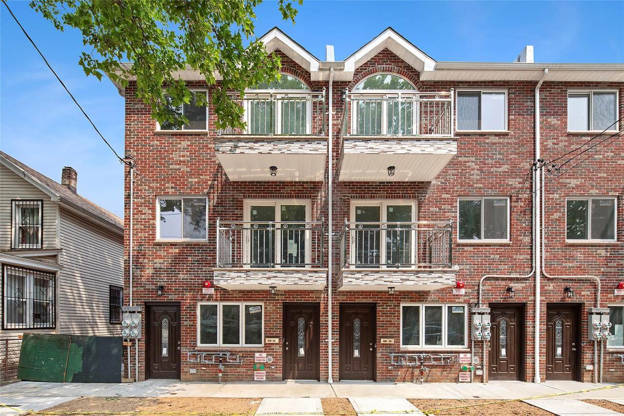 104-49 49 Avenue - Photo 1