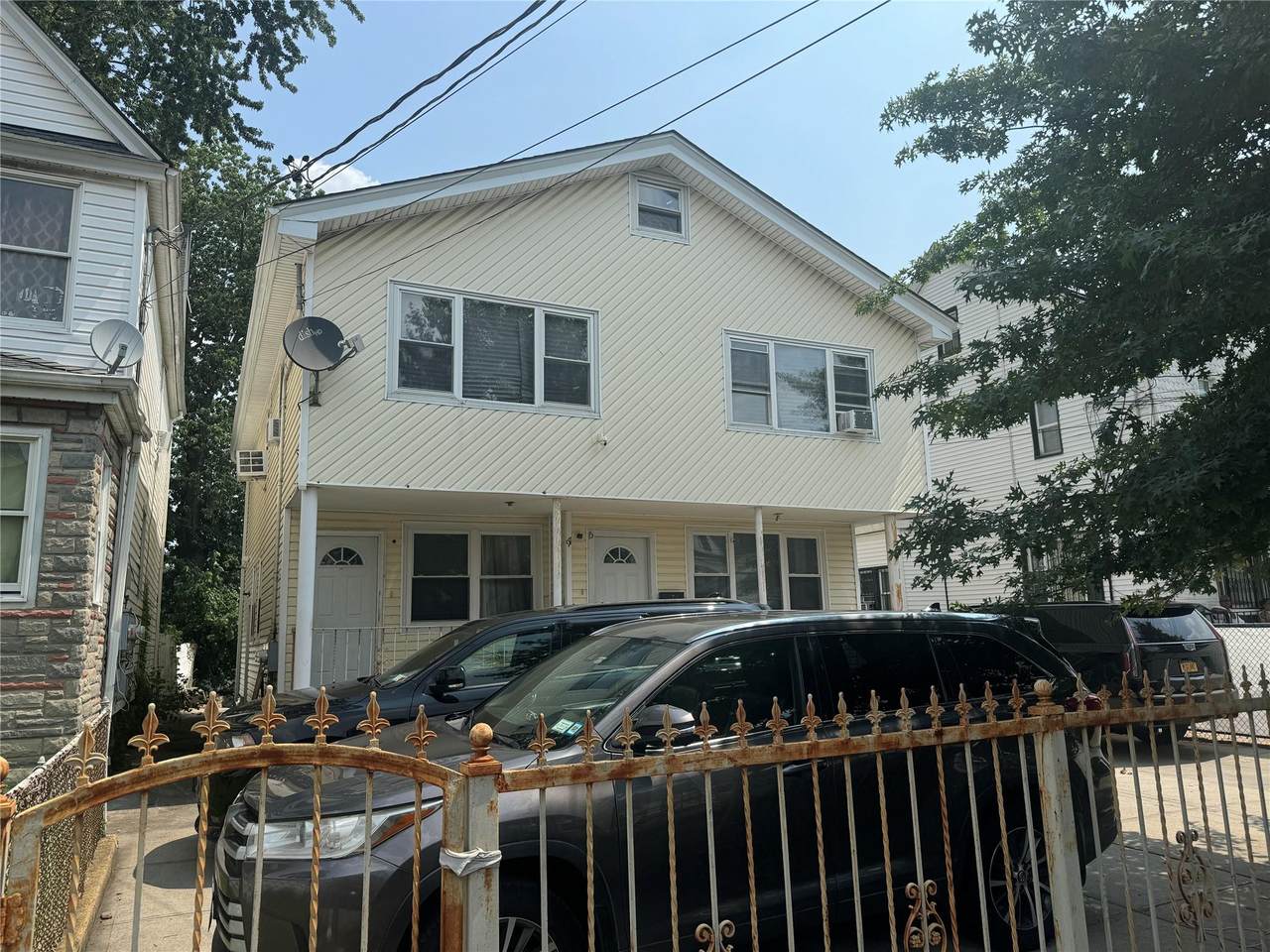 9715 121st Street - Photo 1