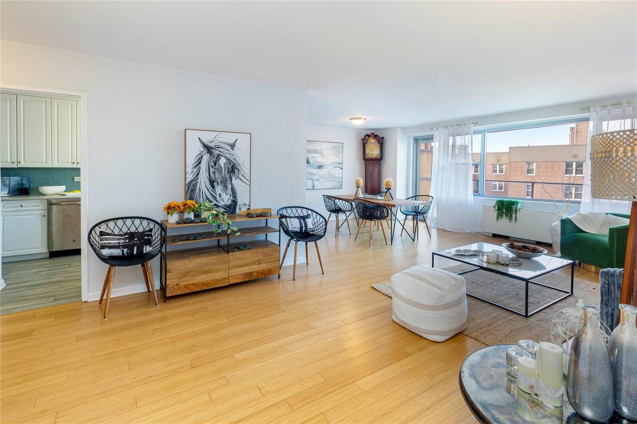 2500 Johnson Avenue - Photo 1