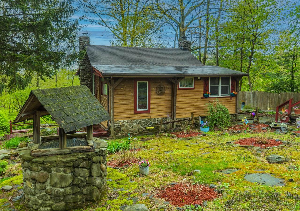 16 Arbor Trail - Photo 1