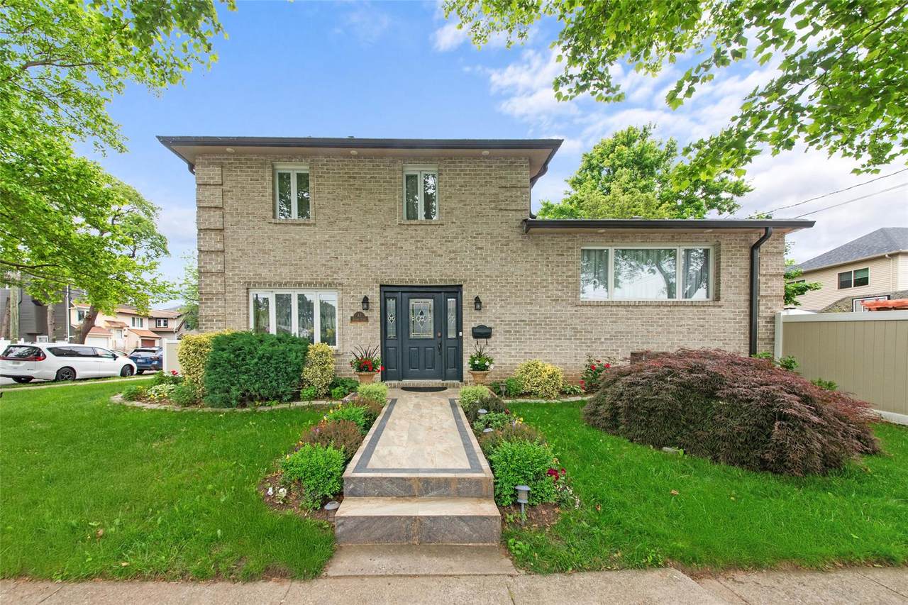 32 Henry Place - Photo 1