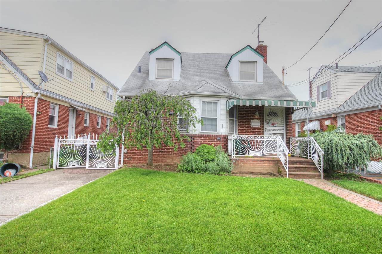 115-31 237th Street - Photo 1