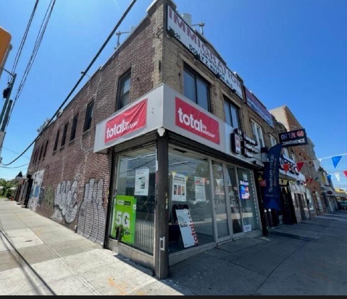 13520 Liberty Avenue - Photo 1