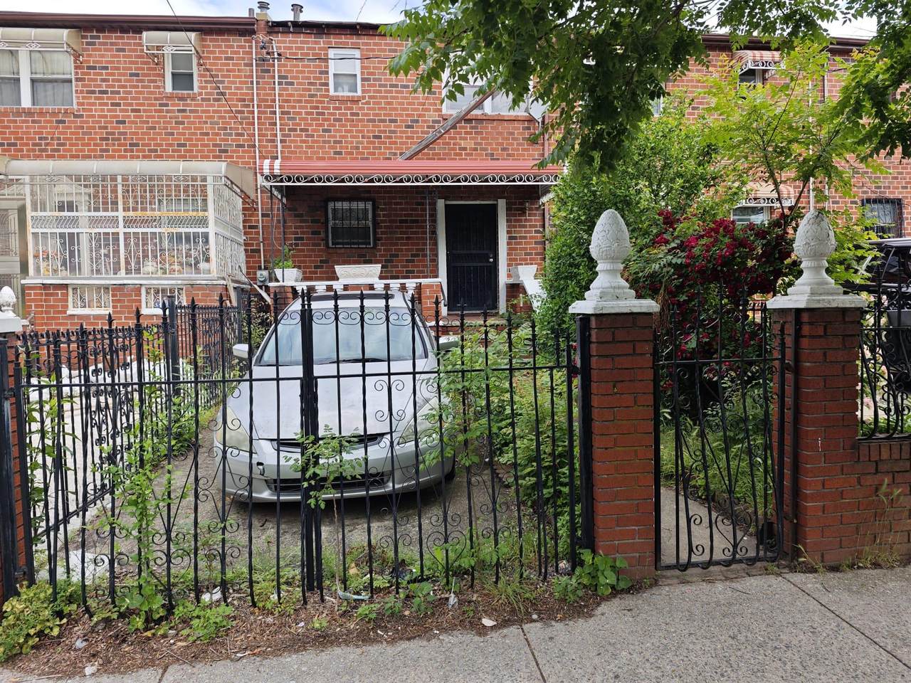 563 Belmont Avenue - Photo 1