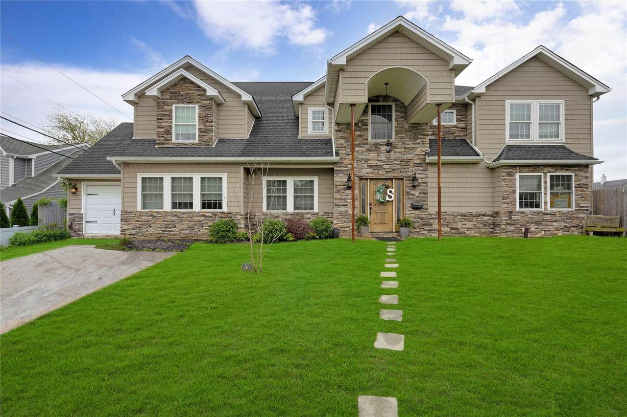 1582 Little Neck Avenue - Photo 1