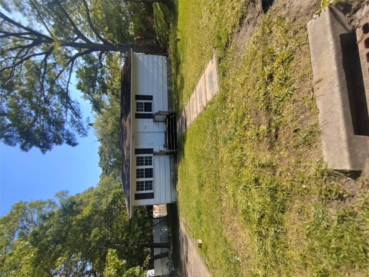 54 Meadowmere Avenue - Photo 1