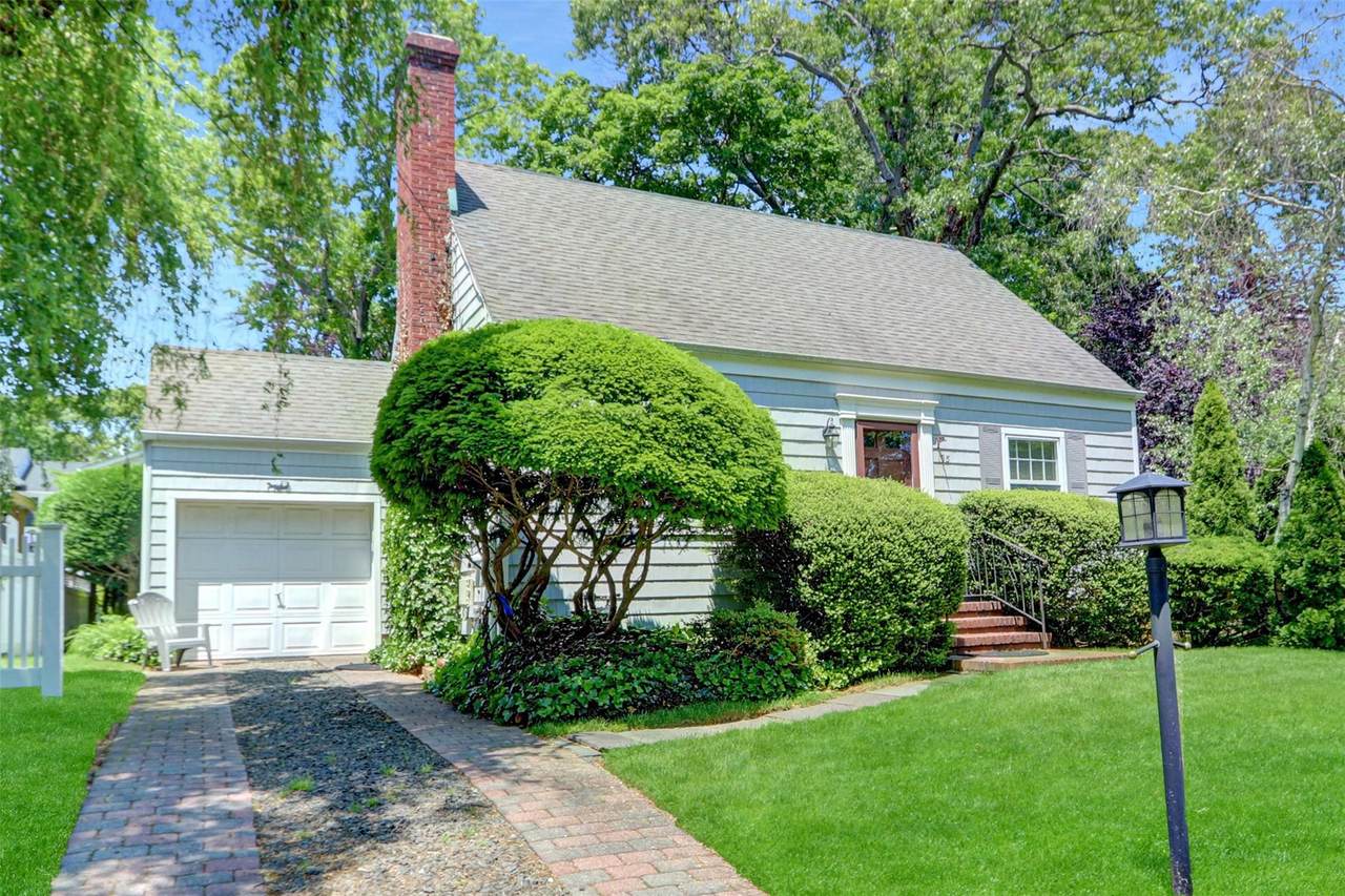 195 Loines Avenue - Photo 1