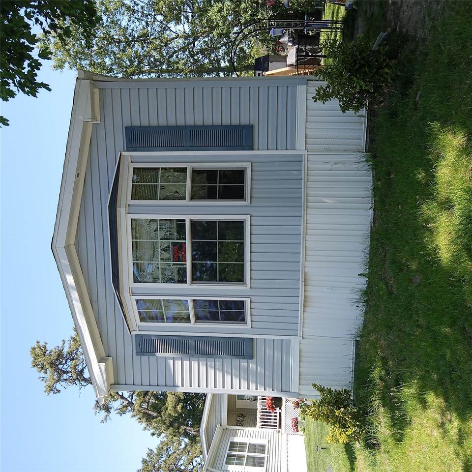 525-C22 Dogwood Avenue - Photo 1