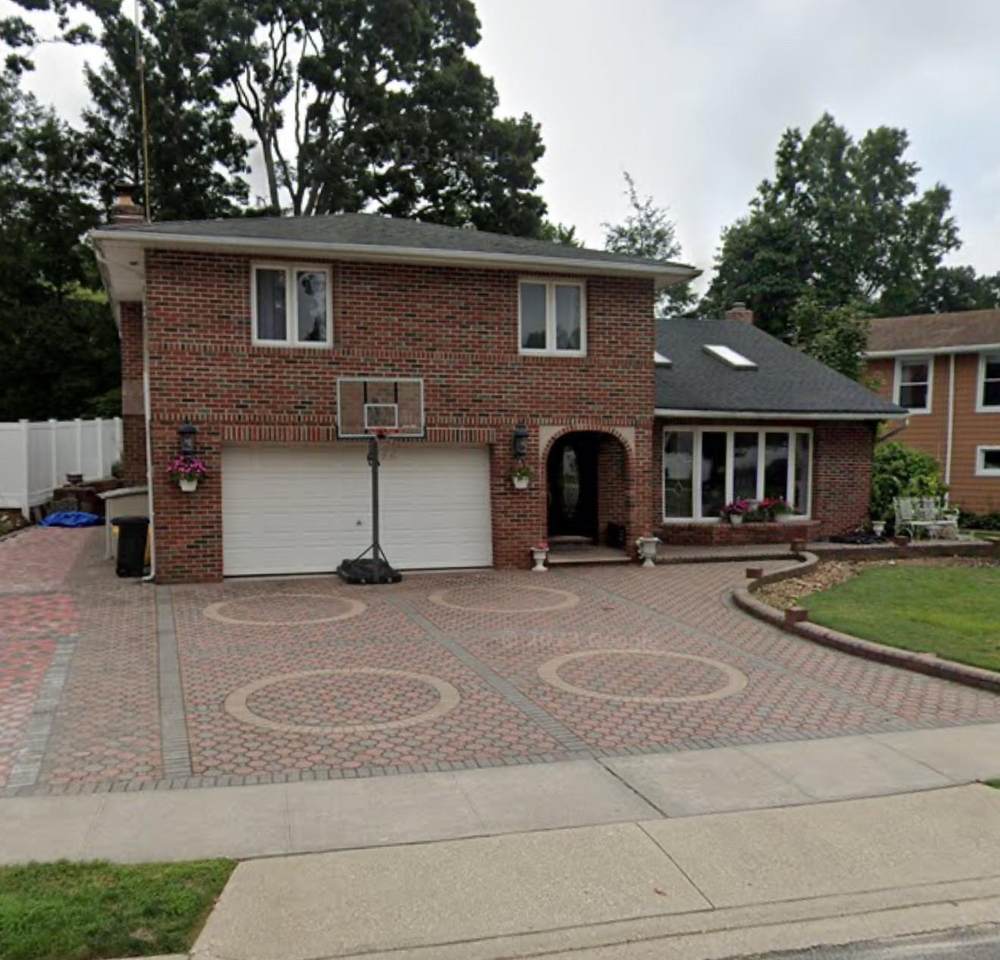 48 Robin Lane - Photo 1