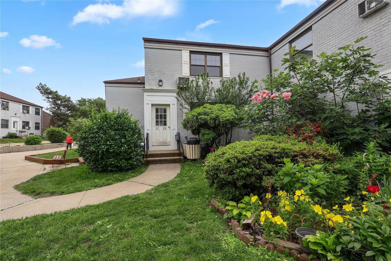 67-09 136 Street - Photo 1