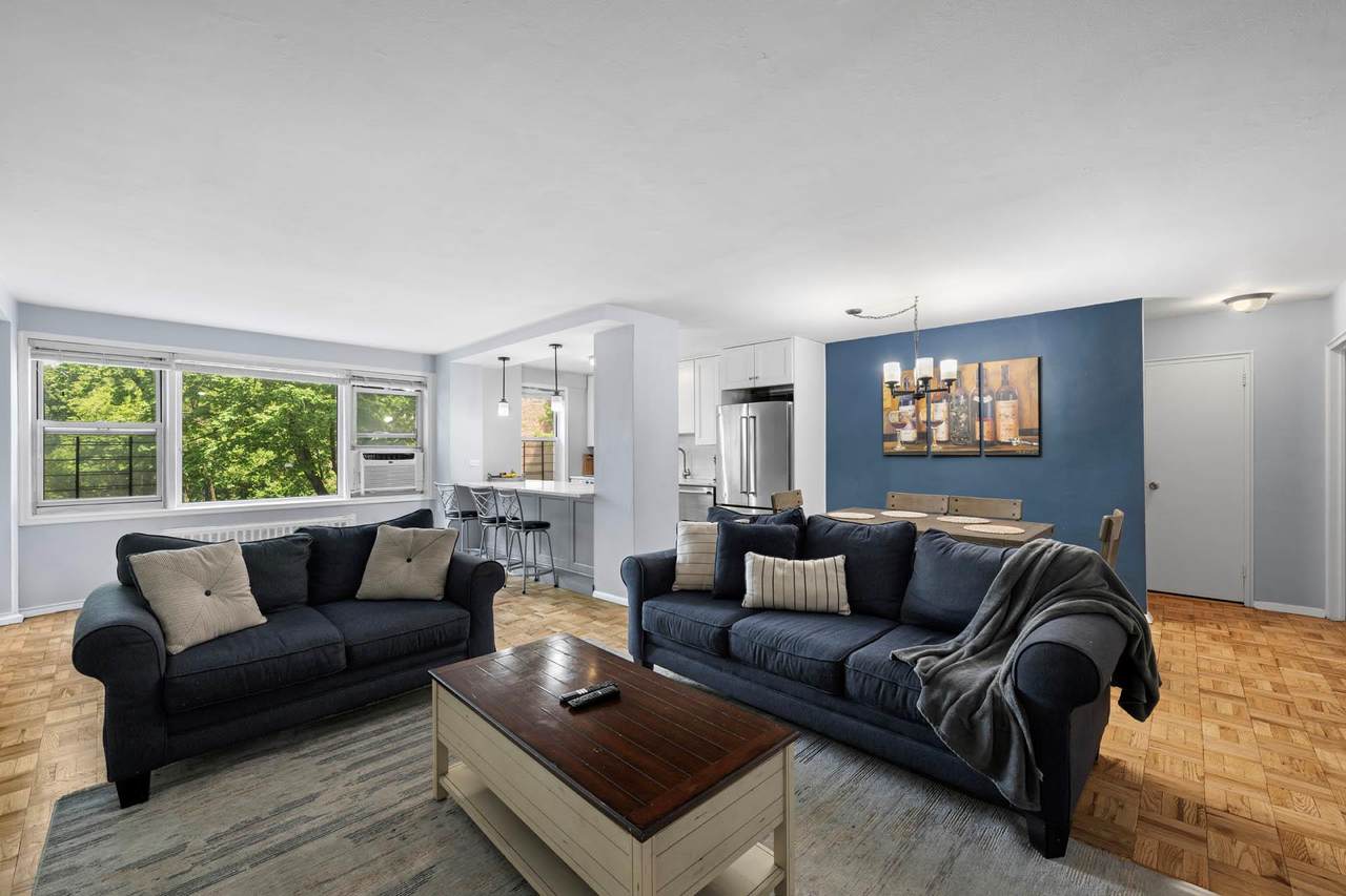4525 Henry Hudson Parkway - Photo 1