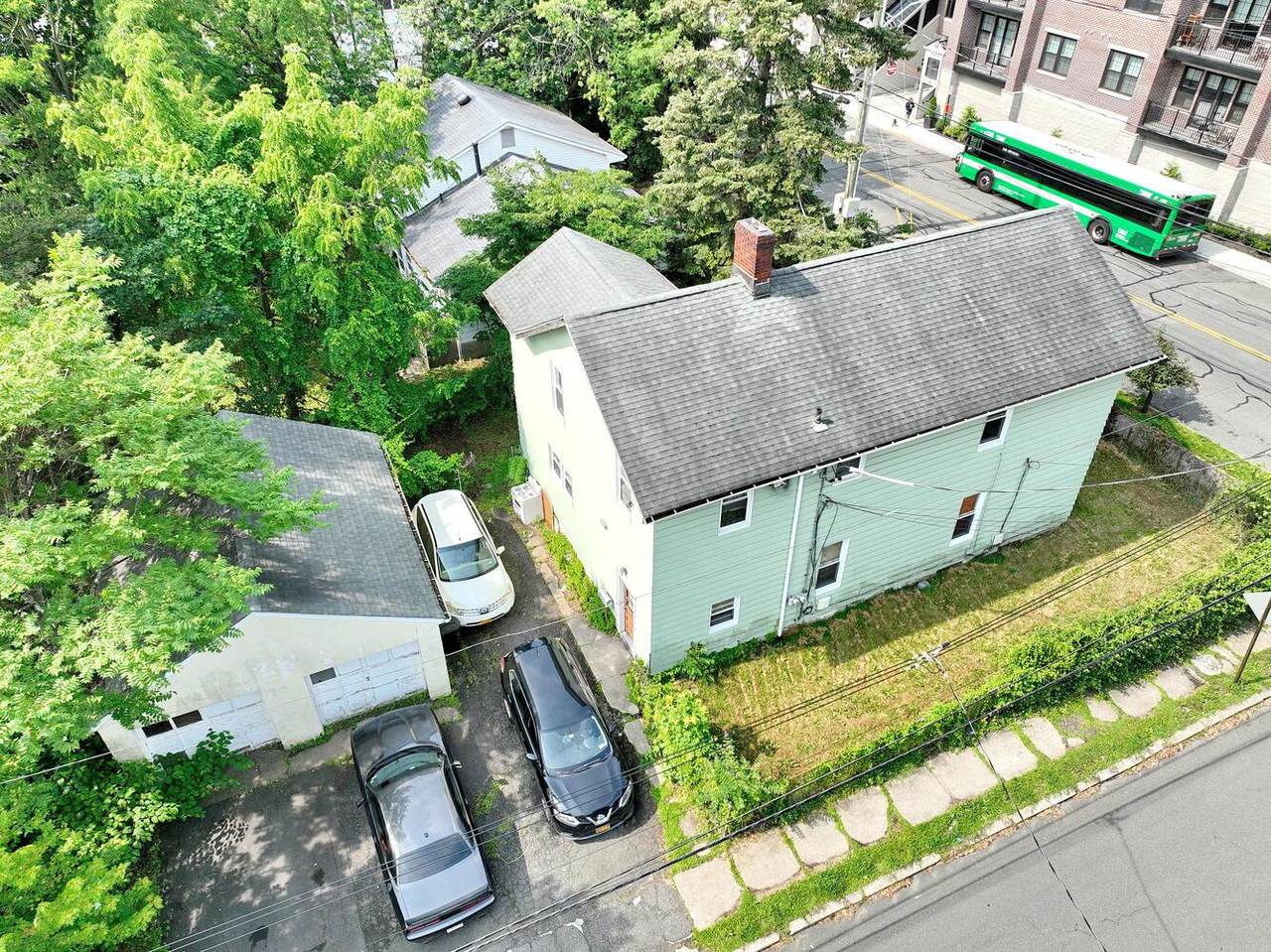 23 Midland Avenue - Photo 1