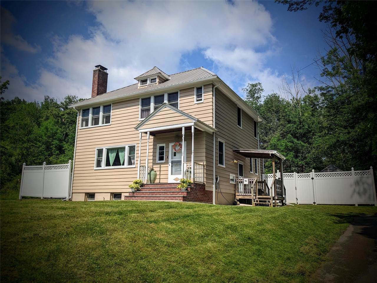22 Marion Avenue - Photo 1