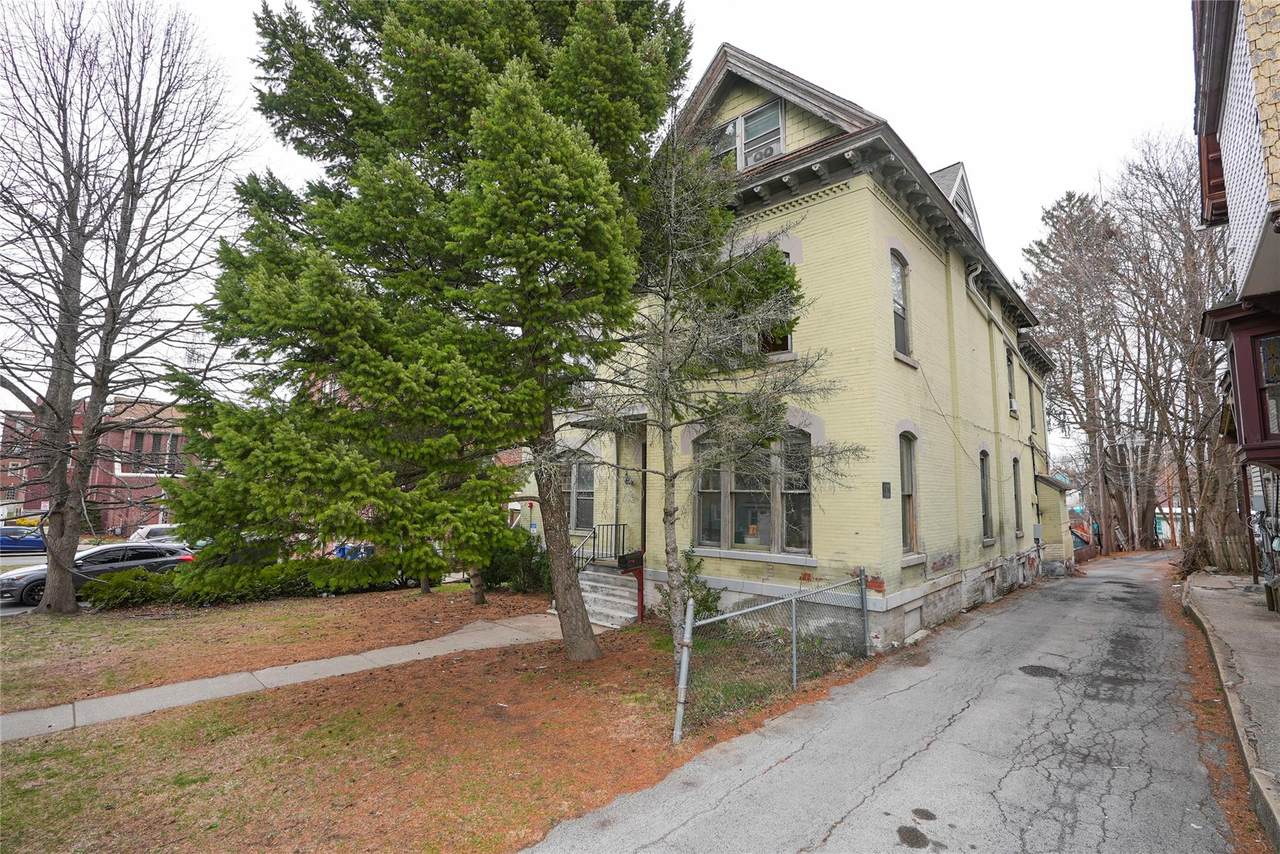 40 Hamilton Street - Photo 1
