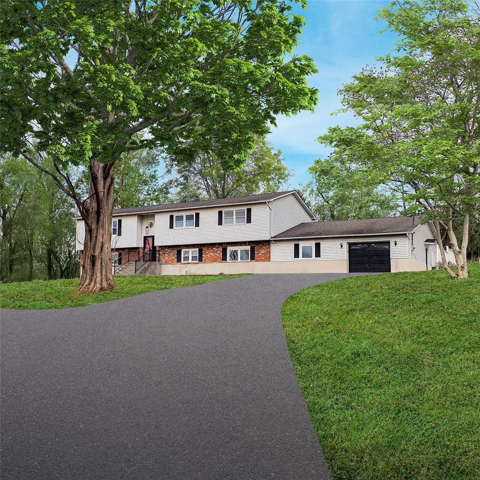 312 Rye Hill Road - Photo 1