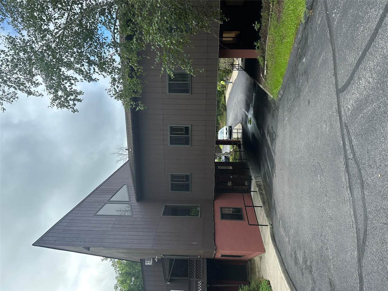 7 Pinewoods Road - Photo 1