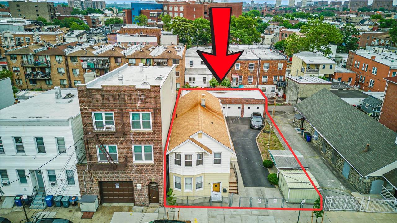 10364 52nd Avenue - Photo 1