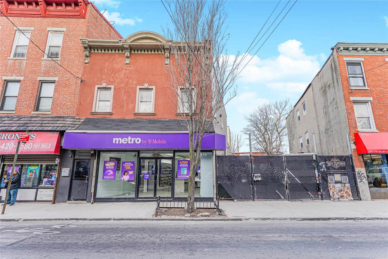 587-591 Bay Street - Photo 1