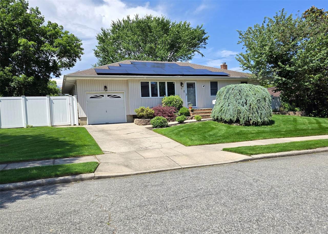 4 Bowman Lane - Photo 1