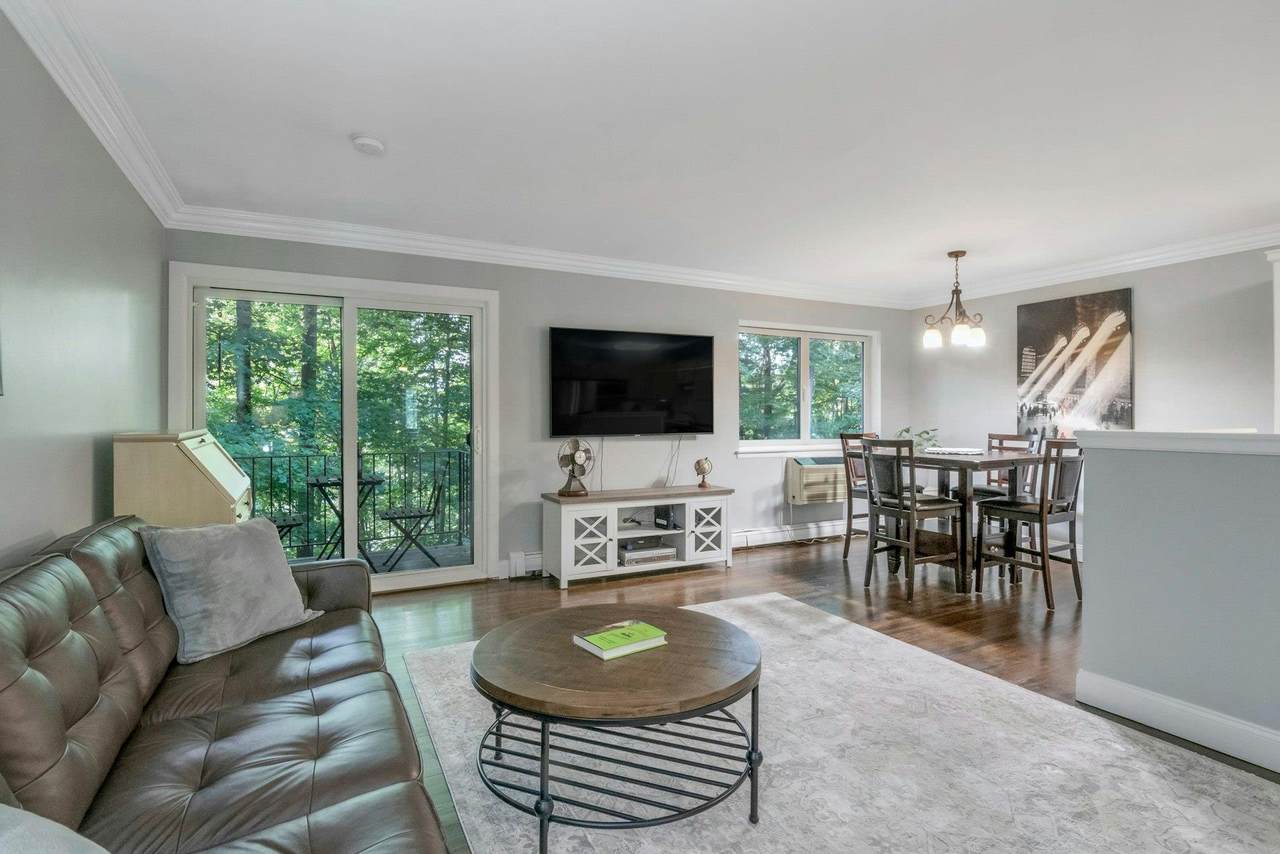 13 Scenic Drive - Photo 1