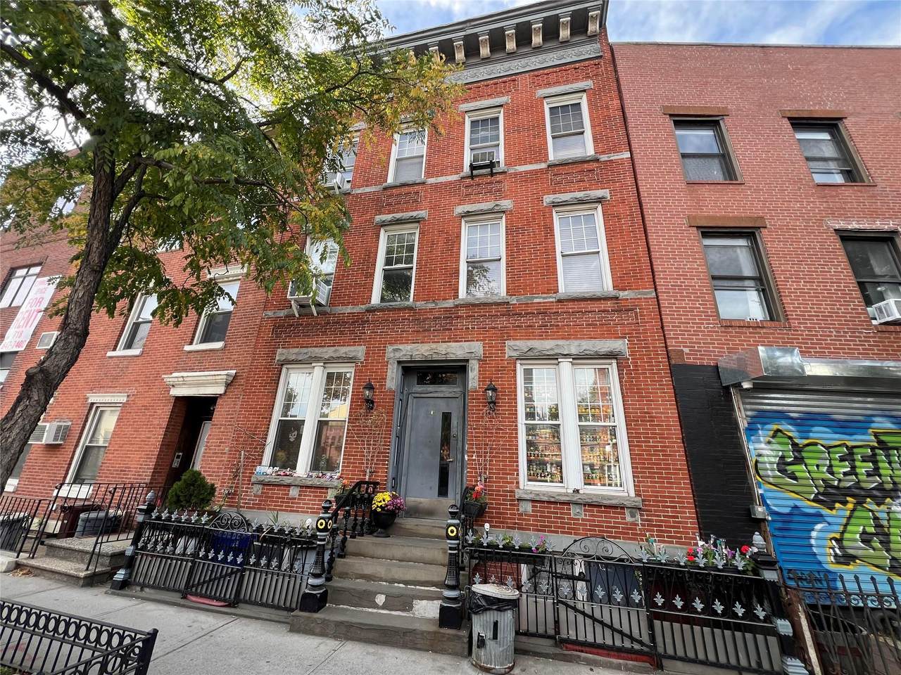 53 Franklin Street - Photo 1