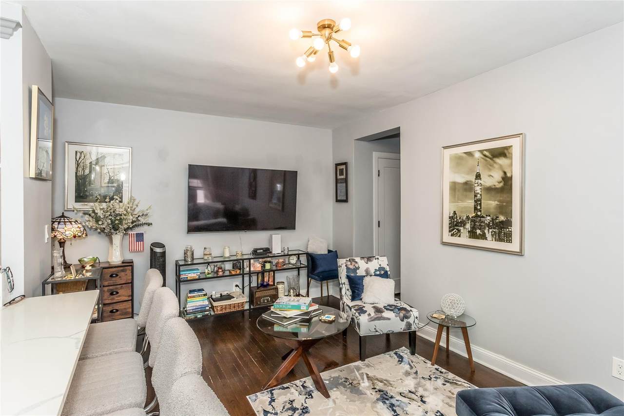 30-47 Hobart Street - Photo 1