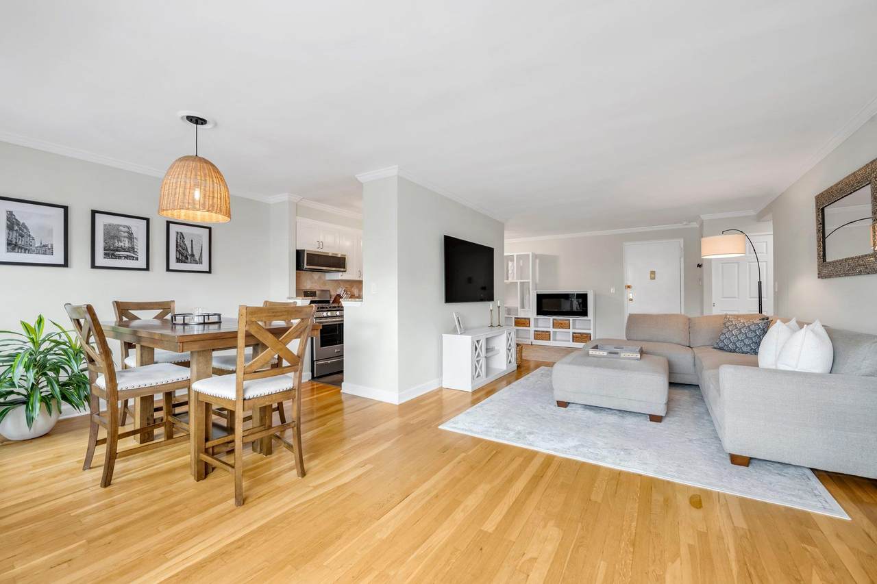 5 Birchwood Court - Photo 1