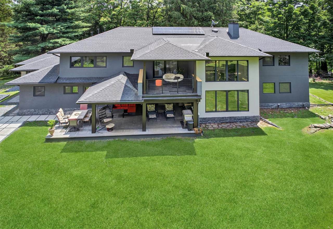 41 Sand Hill Lane - Photo 1