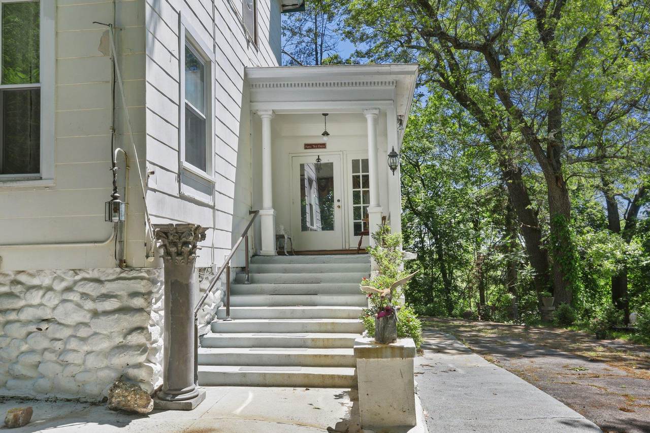 42 Healy Avenue - Photo 1