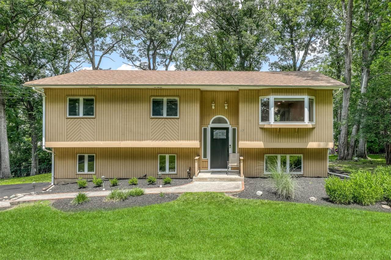 17 Onderdonk Road - Photo 1