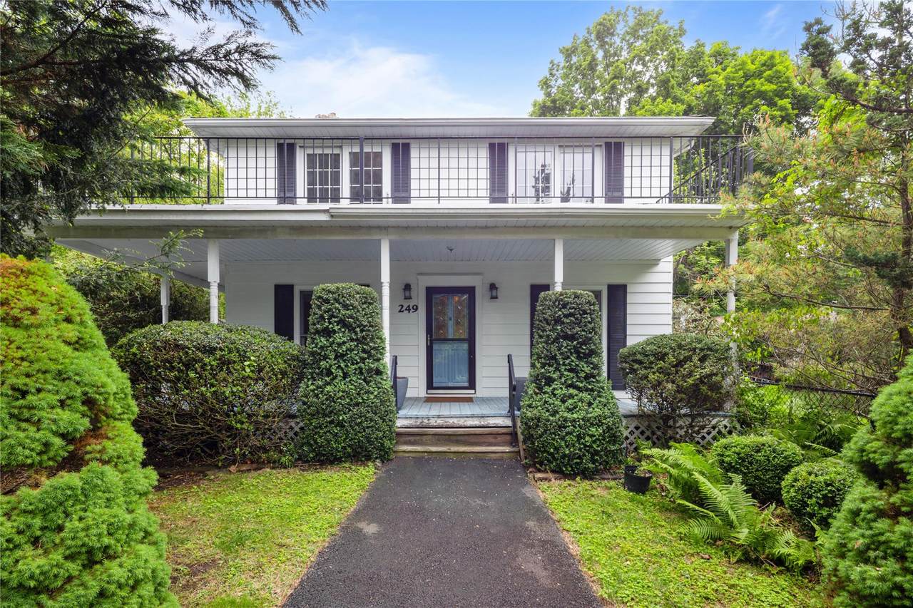249 Cherry Lane - Photo 1