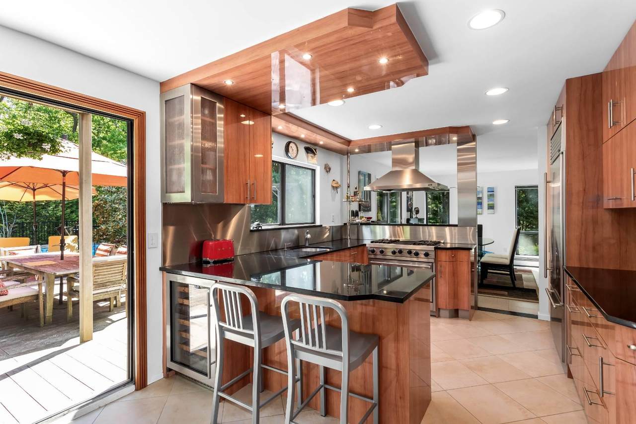 6 Strathmore Ct. - Photo 1