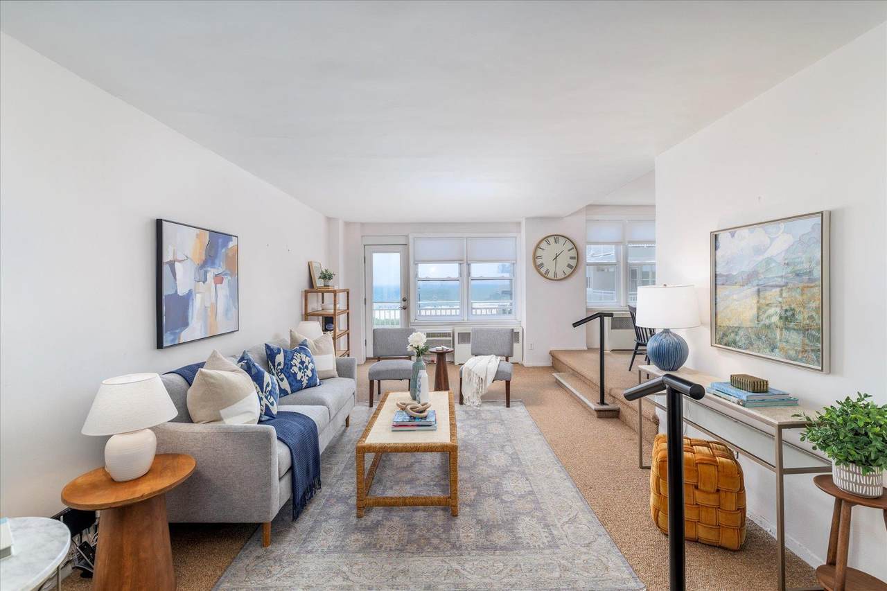 522 Shore Road - Photo 1