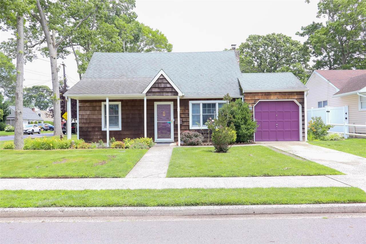 594 Central Avenue - Photo 1