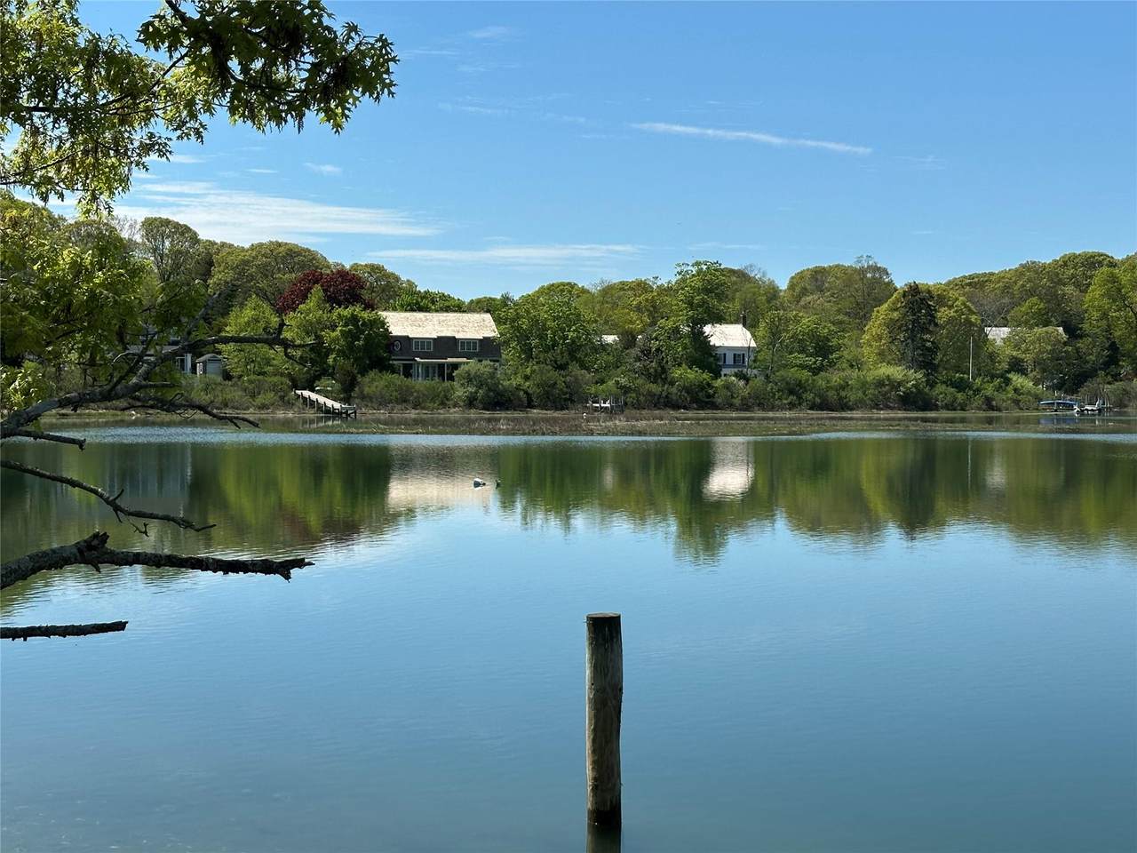 1854 Bayview Road - Photo 1