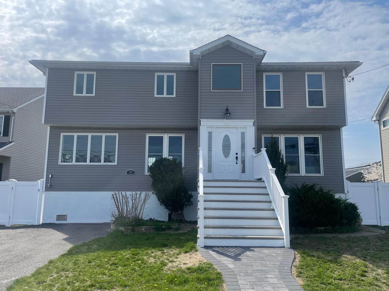 102 Surf Road - Photo 1