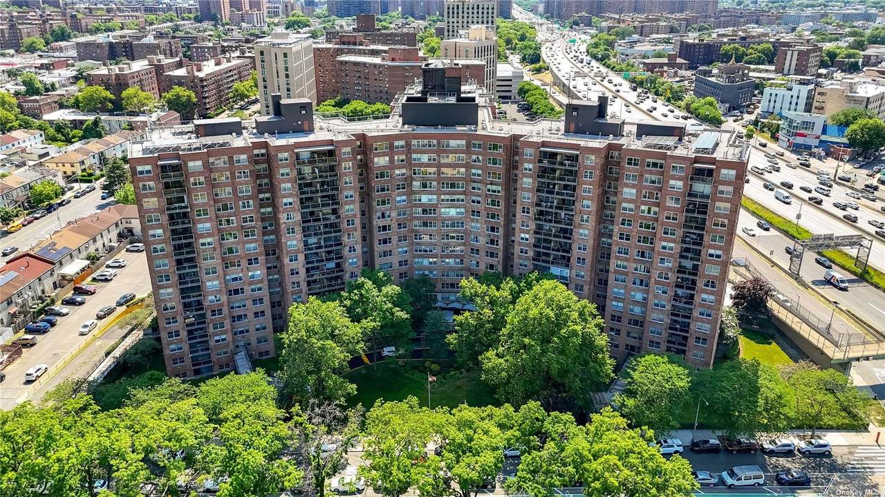 61-20 Grand Central Parkway - Photo 1