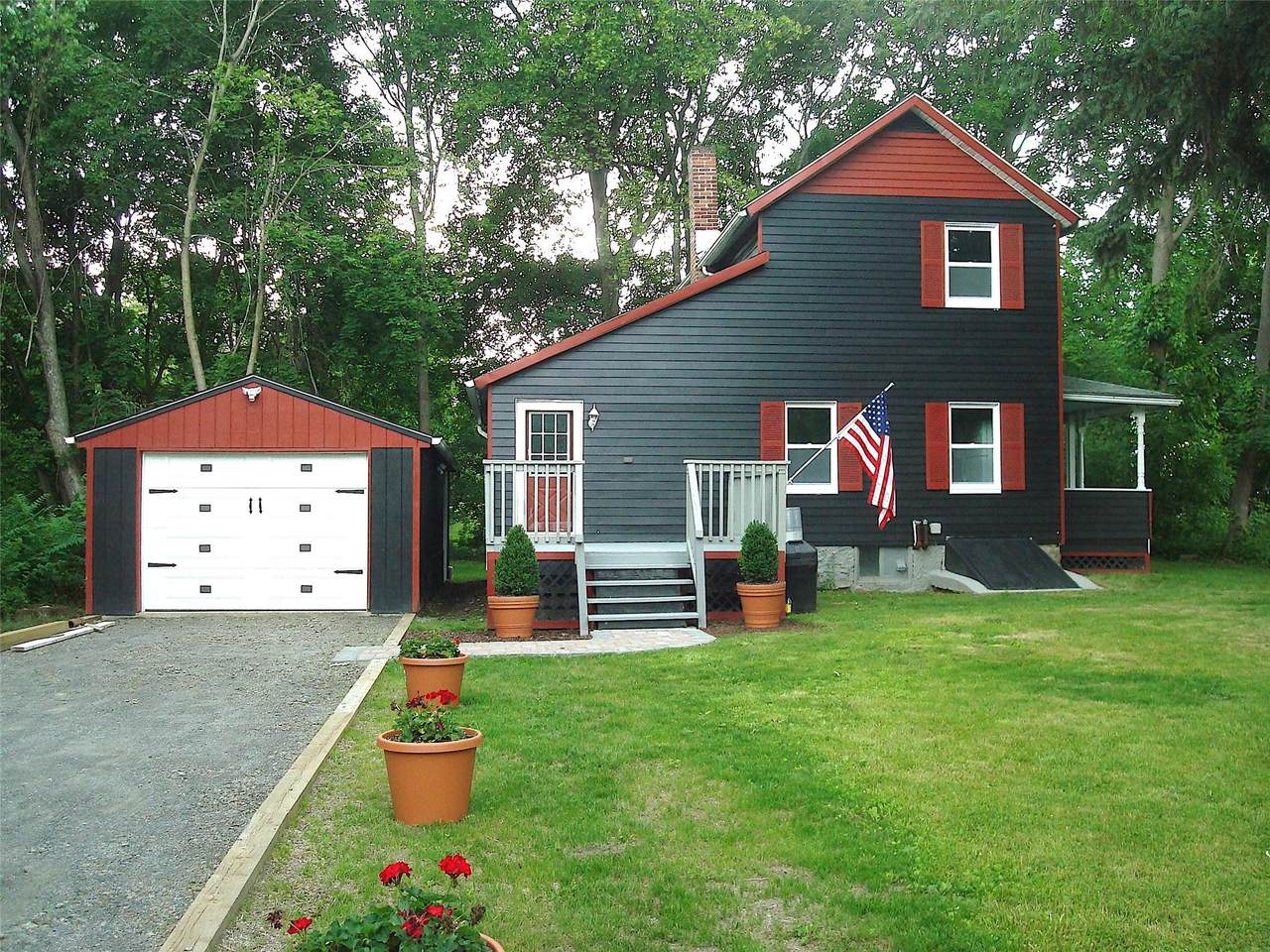 5 Cottage Road - Photo 1
