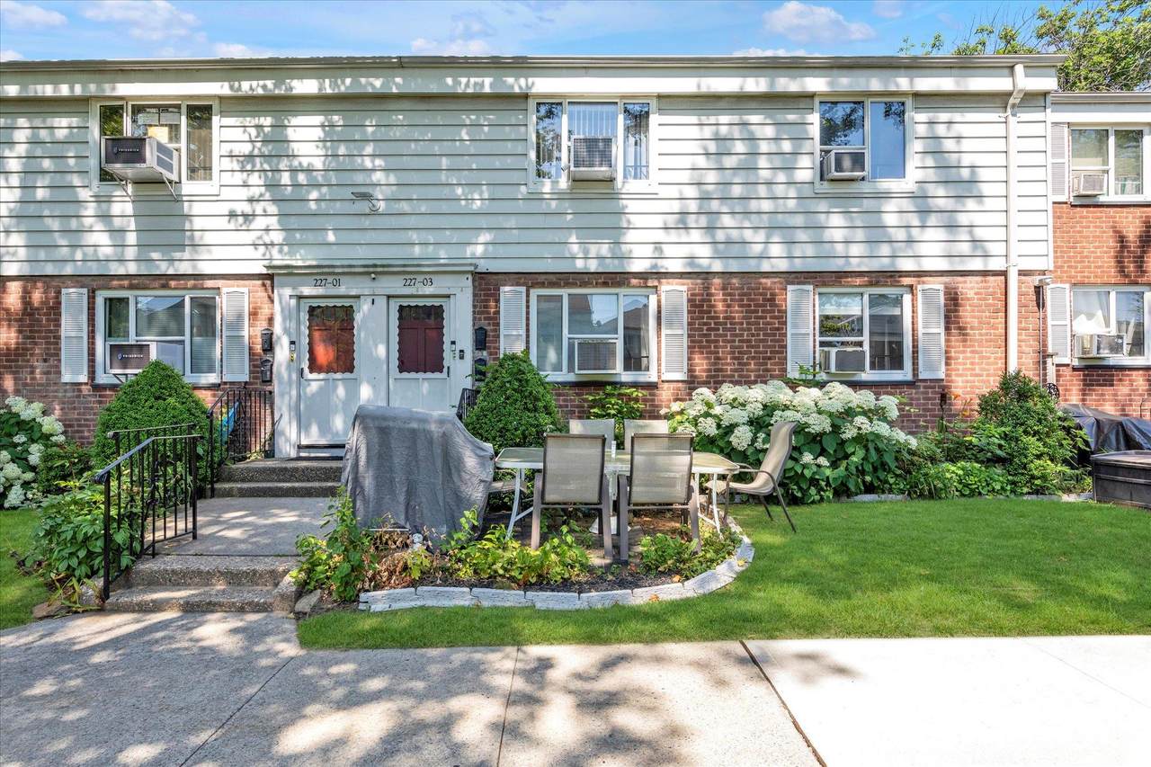 227-03 88th Avenue - Photo 1