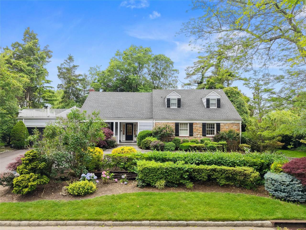 156 Lefferts Road - Photo 1