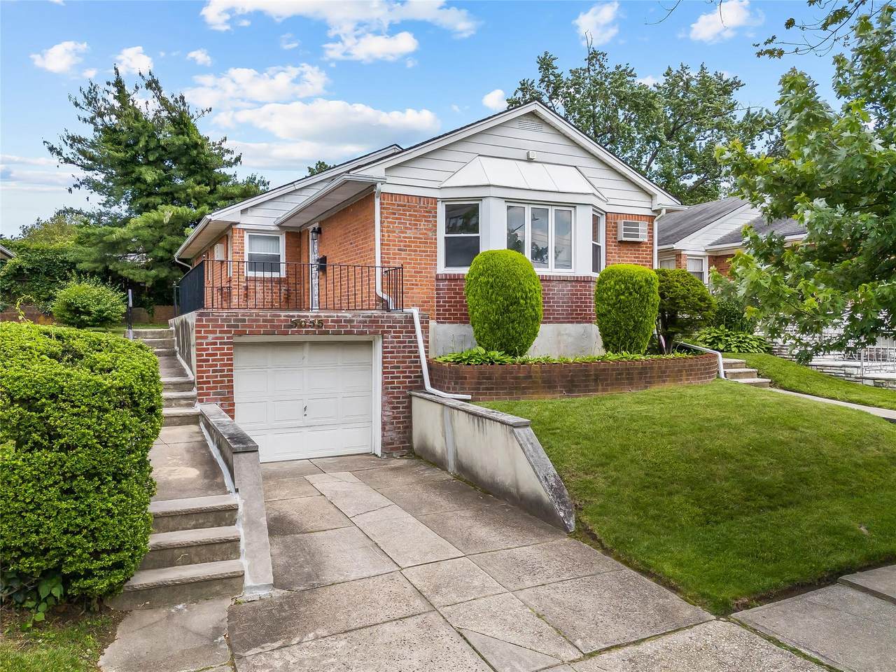 50-55 Cloverdale Boulevard - Photo 1