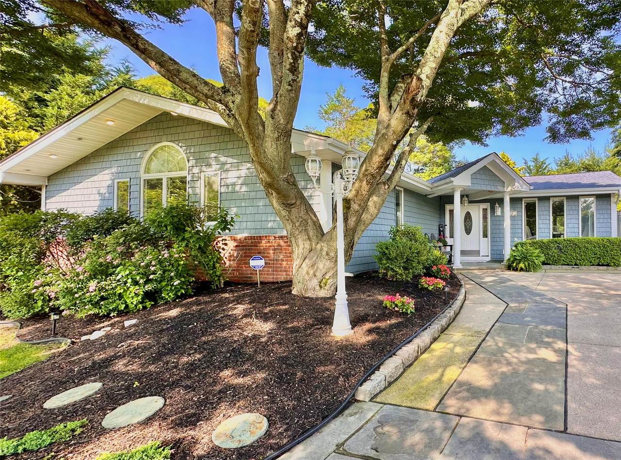 24 Swallow Lane - Photo 1