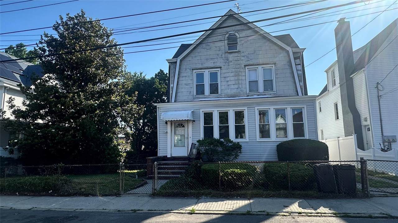 27-27 Ericsson Street - Photo 1