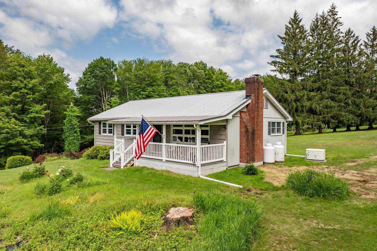 117 Moore Road - Photo 1